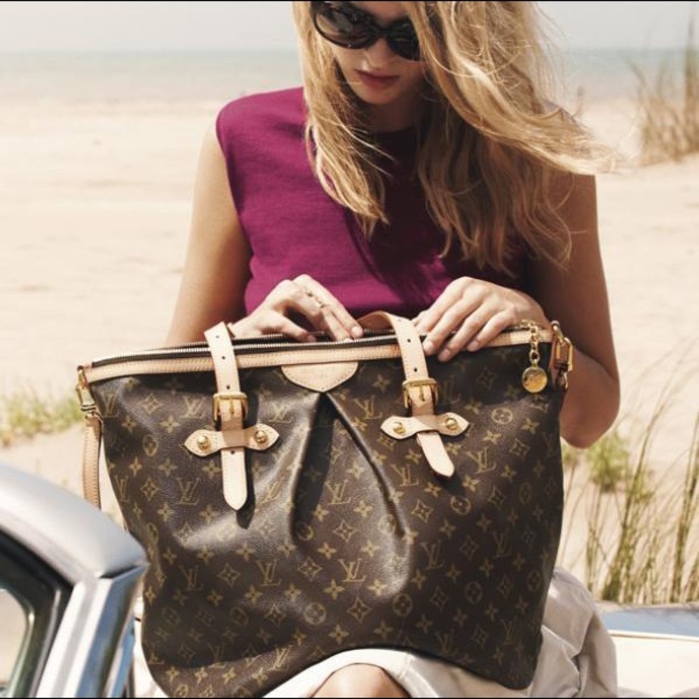 🎉 HOST PICK 🎉 LOUIS VUITTON MONOGRAM PALERMO BAG - Picture 8 of 8